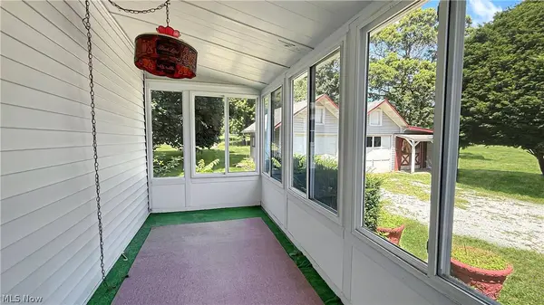 3263 State Route 59, Ravenna, OH 44266