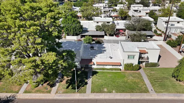 7726 E OAK Street, Scottsdale, AZ 85257