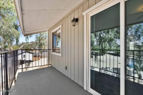 1346 E MOUNTAIN VIEW Road #207, Phoenix, AZ 85020