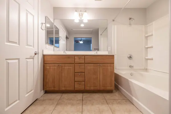 615 E Portland Street #Unit 125, Phoenix, AZ 85004