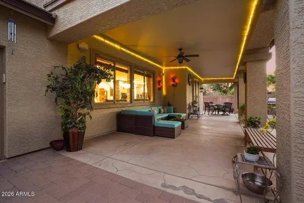 14338 W LAUREL Lane, Surprise, AZ 85379