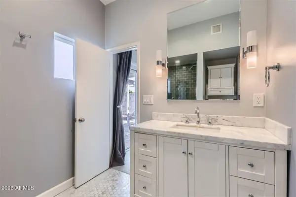 5420 N 82ND Street, Scottsdale, AZ 85250