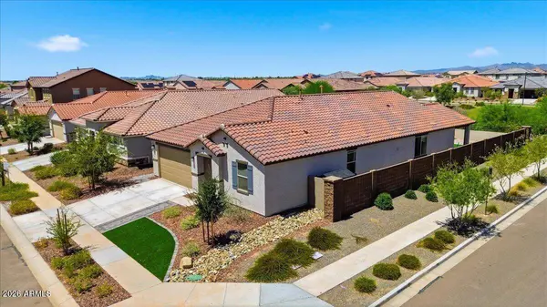 17136 W BLUE SKY Drive, Surprise, AZ 85387