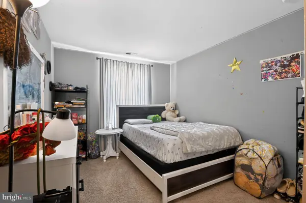 3 EISENHOWER DR, Bridgeton, NJ 08302