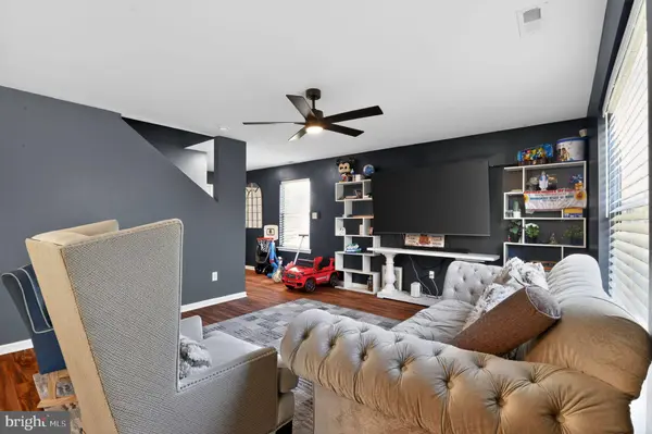 3 EISENHOWER DR, Bridgeton, NJ 08302