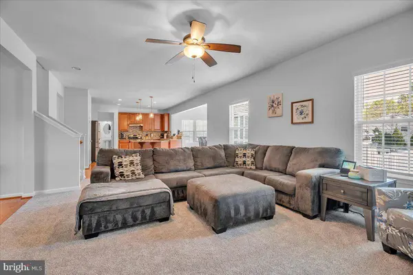 256 STAGGERBUSH RD, Williamstown, NJ 08094