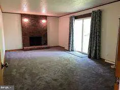 415 MONMOUTH DR, Cherry Hill, NJ 08002