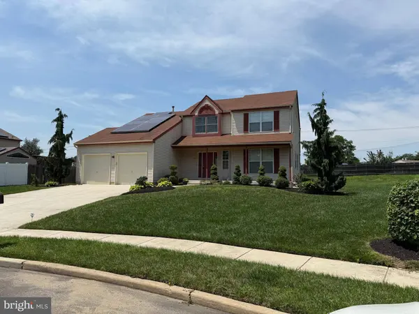35 BIRCHLY CT, West Deptford, NJ 08093