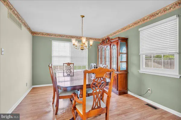 35 BIRCHLY CT, West Deptford, NJ 08093