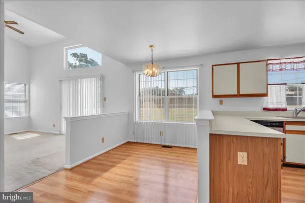 35 BIRCHLY CT, West Deptford, NJ 08093