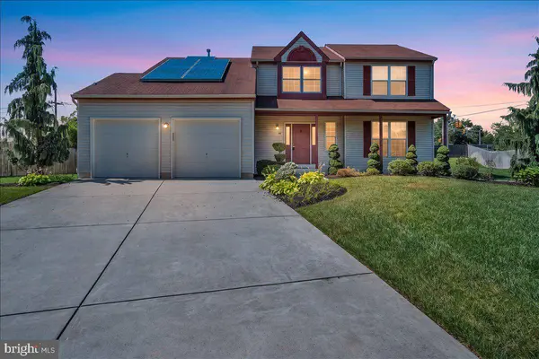 35 BIRCHLY CT, West Deptford, NJ 08093