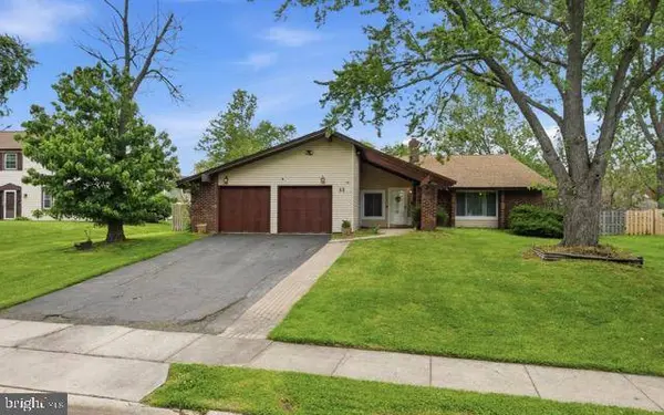 11 CHADWICK AVE