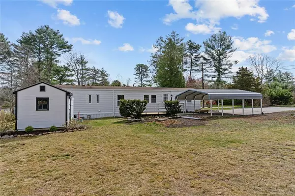 465 Gardiner RD, Richmond, RI 02892