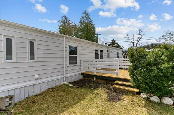 465 Gardiner RD, Richmond, RI 02892