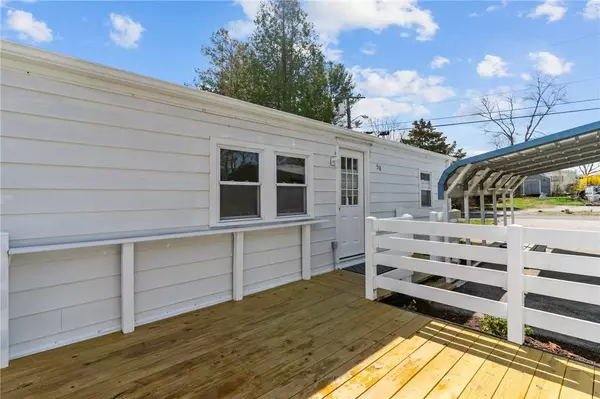 465 Gardiner RD, Richmond, RI 02892