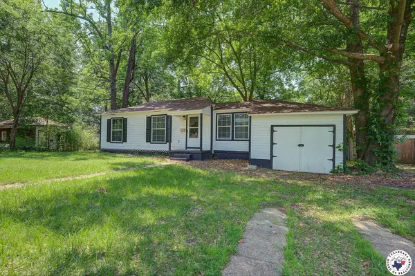 1107 Wheeler St., Texarkana, TX 75501