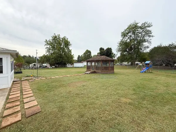 63 MADISON DR, Churchville, VA 24421