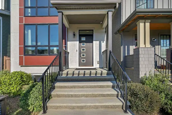 50 Lavender RD SE, Calgary, AB T2S0C4