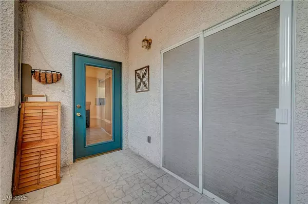 2109 Echo Bay ST #103, Las Vegas, NV 89128