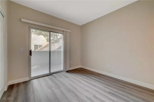 2109 Echo Bay ST #103, Las Vegas, NV 89128