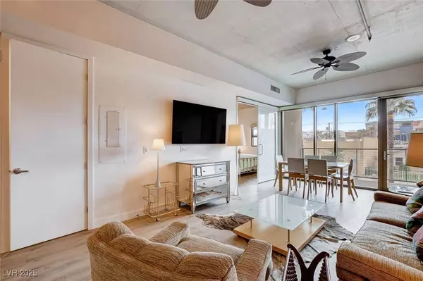 353 E Bonneville AVE #233, Las Vegas, NV 89101