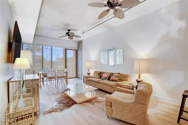 353 E Bonneville AVE #233, Las Vegas, NV 89101