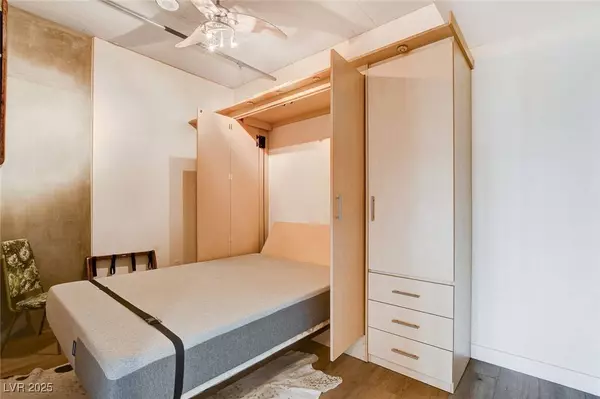 353 E Bonneville AVE #233, Las Vegas, NV 89101