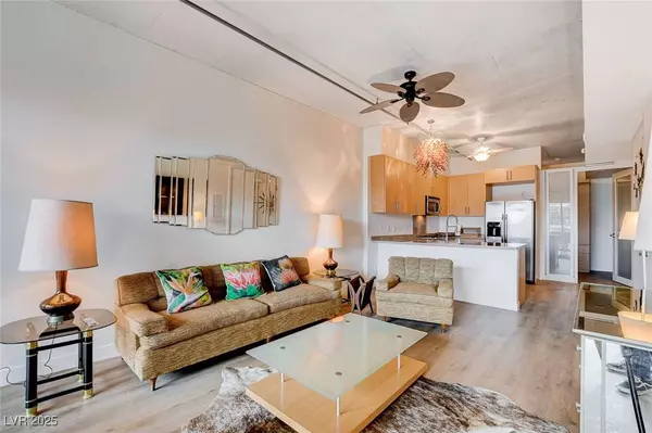 353 E Bonneville AVE #233, Las Vegas, NV 89101