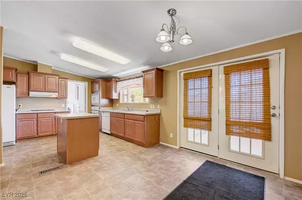 2252 Brenda LN, Las Vegas, NV 89156