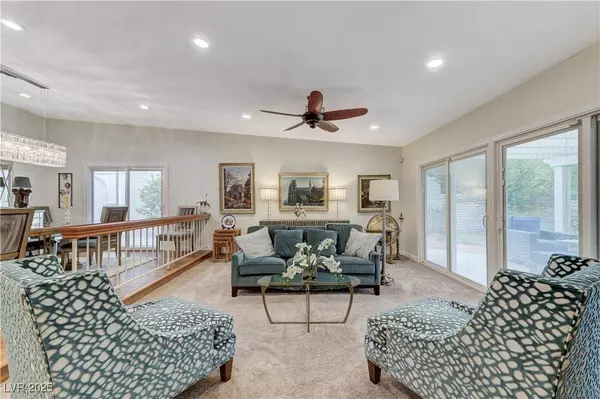 2108 Calle De Espana, Las Vegas, NV 89102