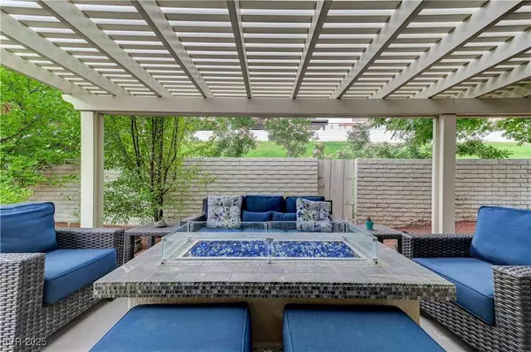 2108 Calle De Espana, Las Vegas, NV 89102