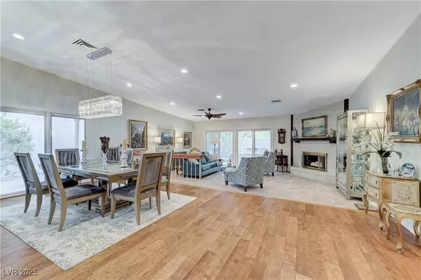 2108 Calle De Espana, Las Vegas, NV 89102