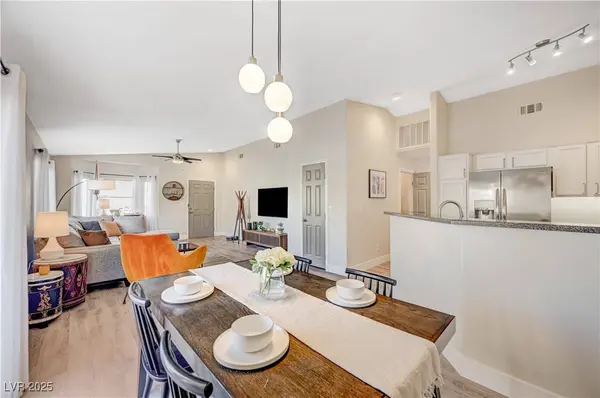 2729 La Montana ST, Las Vegas, NV 89108