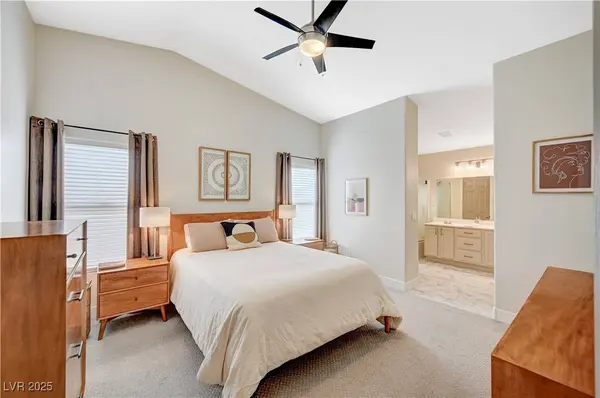 2729 La Montana ST, Las Vegas, NV 89108