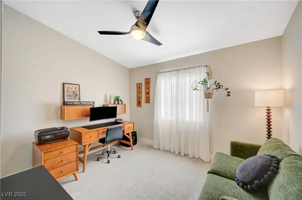 2729 La Montana ST, Las Vegas, NV 89108
