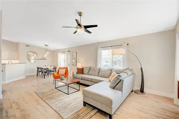 2729 La Montana ST, Las Vegas, NV 89108