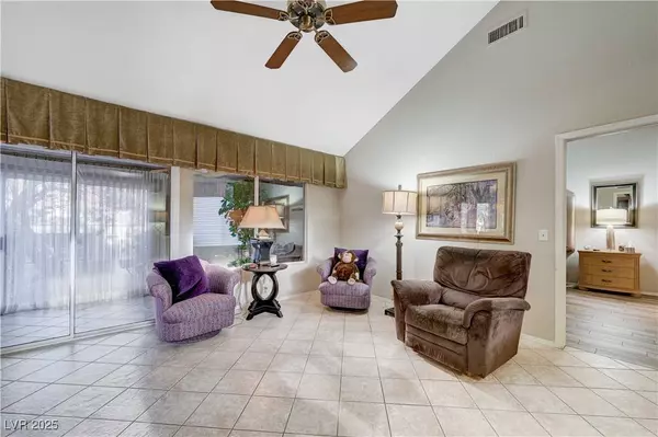 2428 Desert Butte DR, Las Vegas, NV 89134