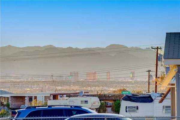 276 Aztec LN, Henderson, NV 89015