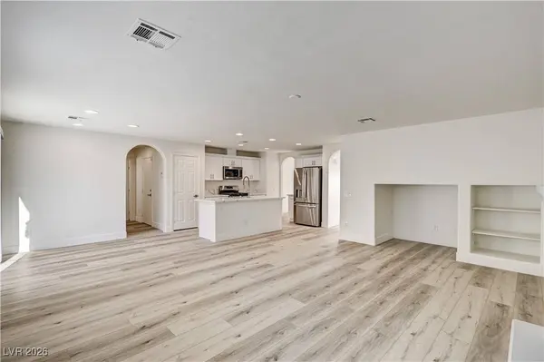 5321 Carlsbad Heights ST, North Las Vegas, NV 89081