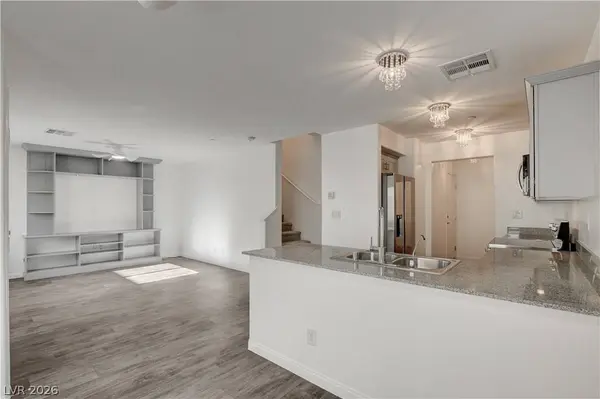 12125 Scarlet Ember RD #2, Las Vegas, NV 89183