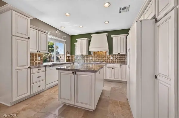 11821 Luna Del Mar LN, Las Vegas, NV 89138