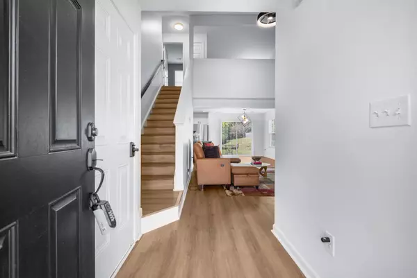 2813 Cato Ridge Dr, Nashville, TN 37218