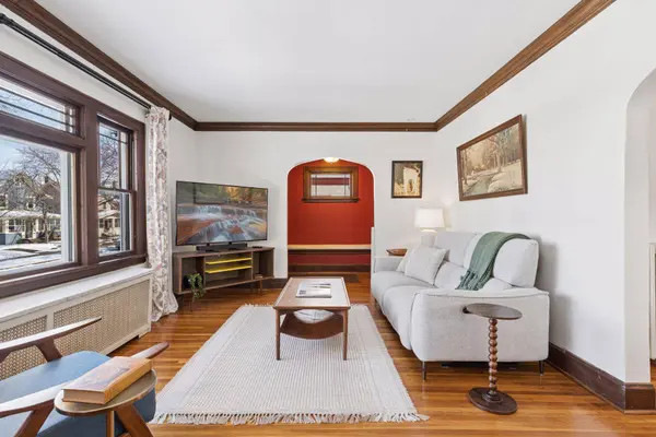 1506 Hague AVE, Saint Paul, MN 55104