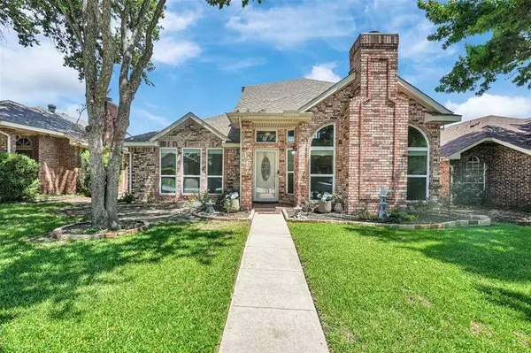 617 Willow Oak Drive, Allen, TX 75002