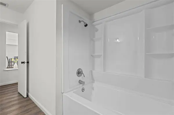 211 Willowwood Place, Duncanville, TX 75116