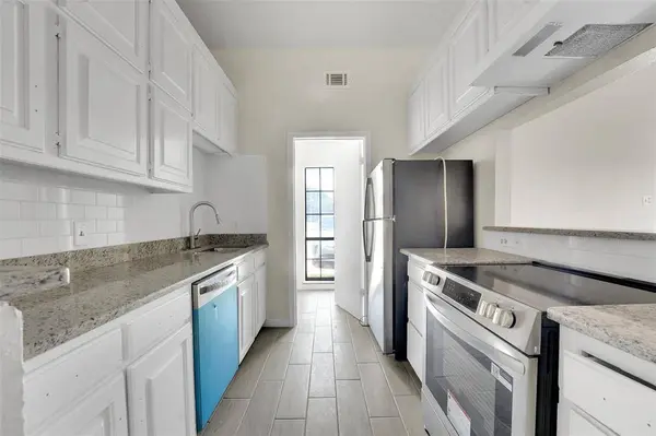 405 S Las Vegas Trail, White Settlement, TX 76108