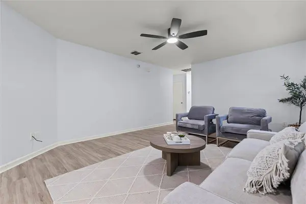 3028 Casa Bella Drive, Arlington, TX 76010