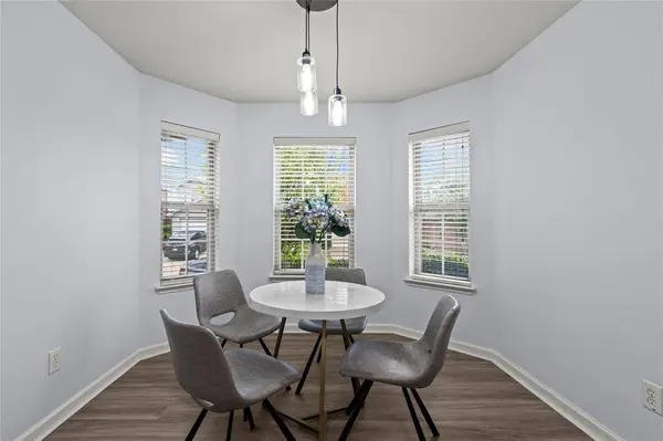 3028 Casa Bella Drive, Arlington, TX 76010