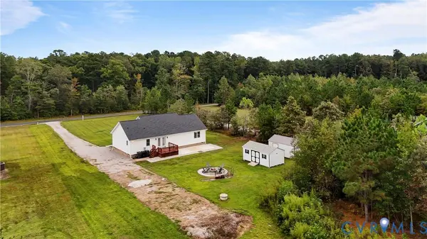 12442 Quaker RD, Dinwiddie, VA 23841