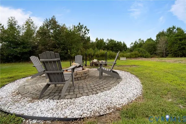 12442 Quaker RD, Dinwiddie, VA 23841